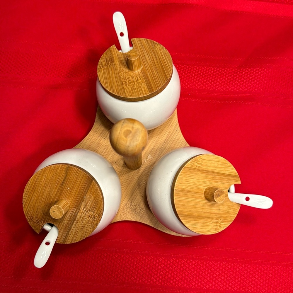 Pier1 imports 3 jar condiment/spice serving tray.